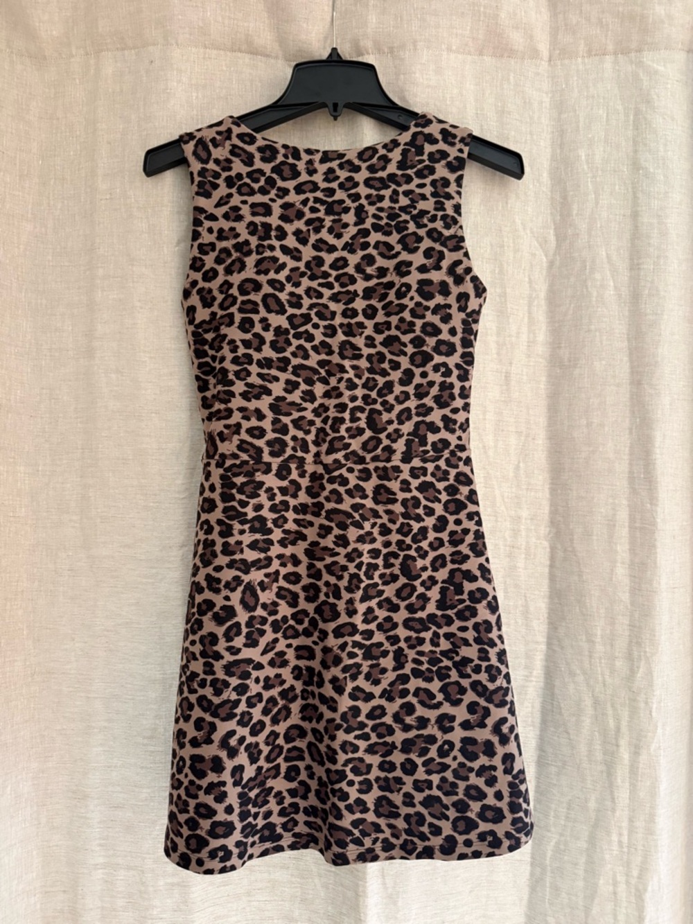 Abercrombie & Fitch Leopard Print Mini Dress - YPB sculptlux